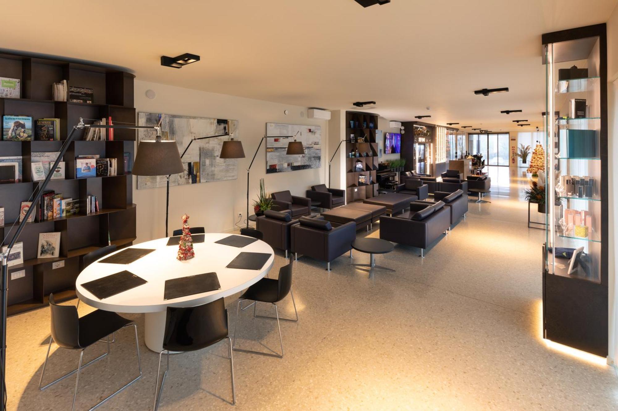 Boiardo Hotel 스칸디아노 외부 사진